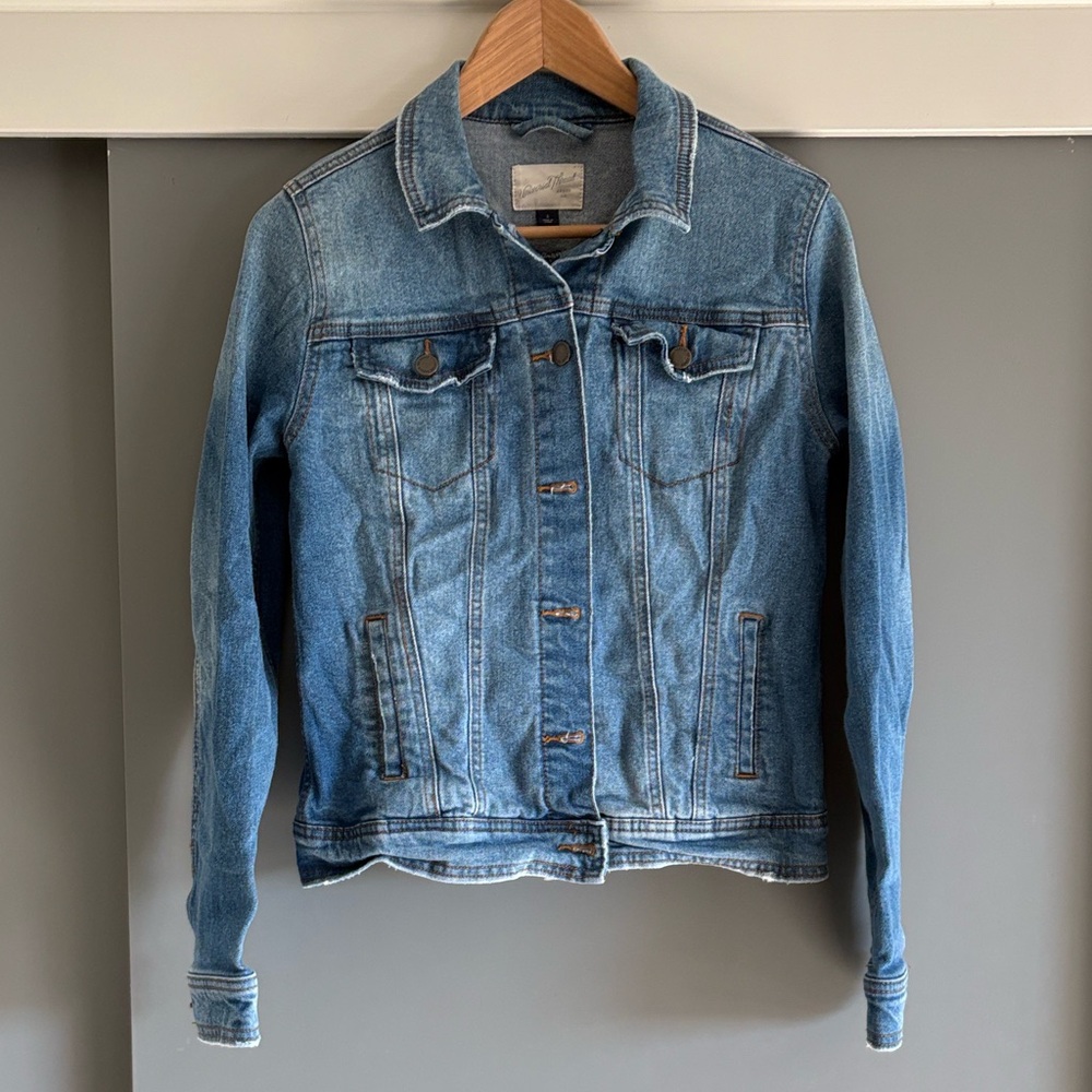 Universal Thread Light Blue Jean Jacket